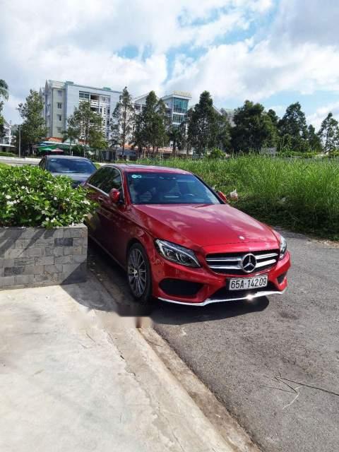 Mercedes-Benz C class  C300 AMG 2017 - Bán Mercedes C300 AMG 2017, màu đỏ