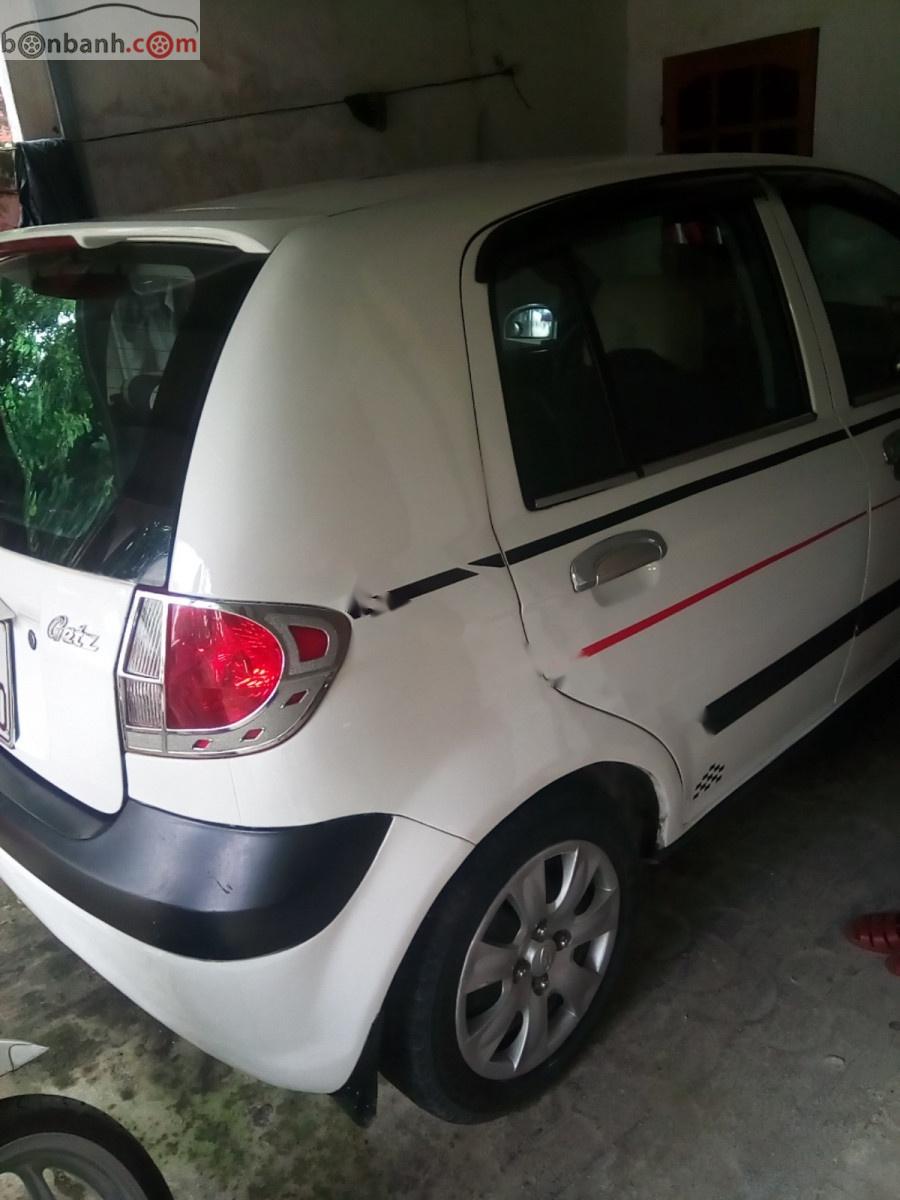 Hyundai Getz    2009 - Bán xe Hyundai Getz 2009, màu trắng, nhập khẩu