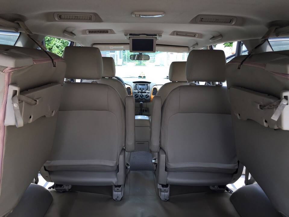 Toyota Innova G SR 2011 - Bán Toyota Innova GSR 2011 xám bạc chính chủ tuyệt vời