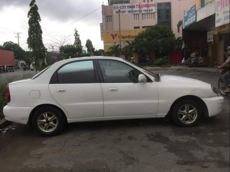 Daewoo Lanos   2004 - Bán Daewoo Lanos đời 2004, màu trắng