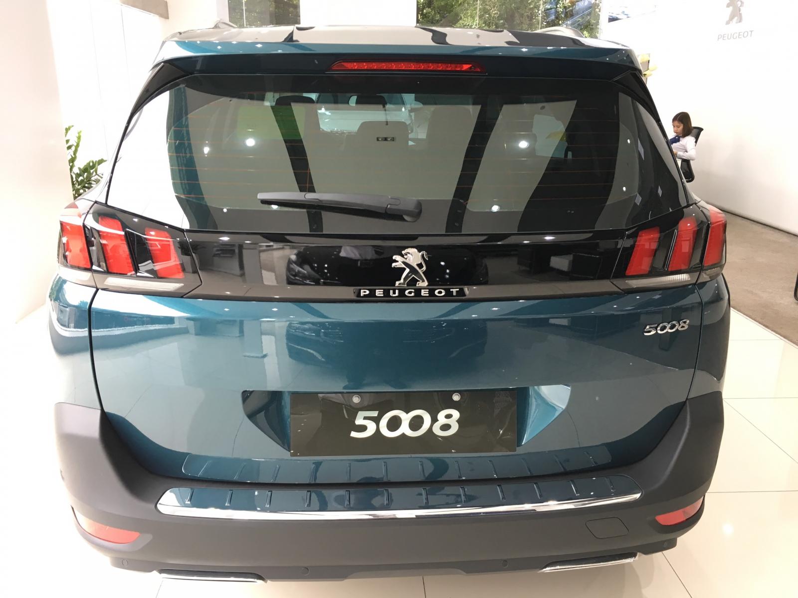 Peugeot 5008 2019 - Peugeot 5008 khuyến mại siêu hot, giảm trực tiếp tiền mặt và nhiều quà tặng hấp dẫn