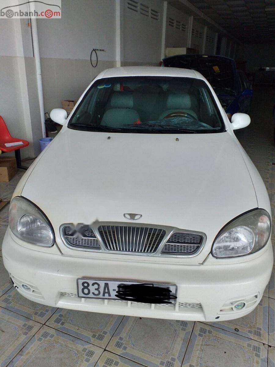 Daewoo Lanos 2002 - Cần bán gấp Daewoo Lanos đời 2002, màu trắng, xe nhập