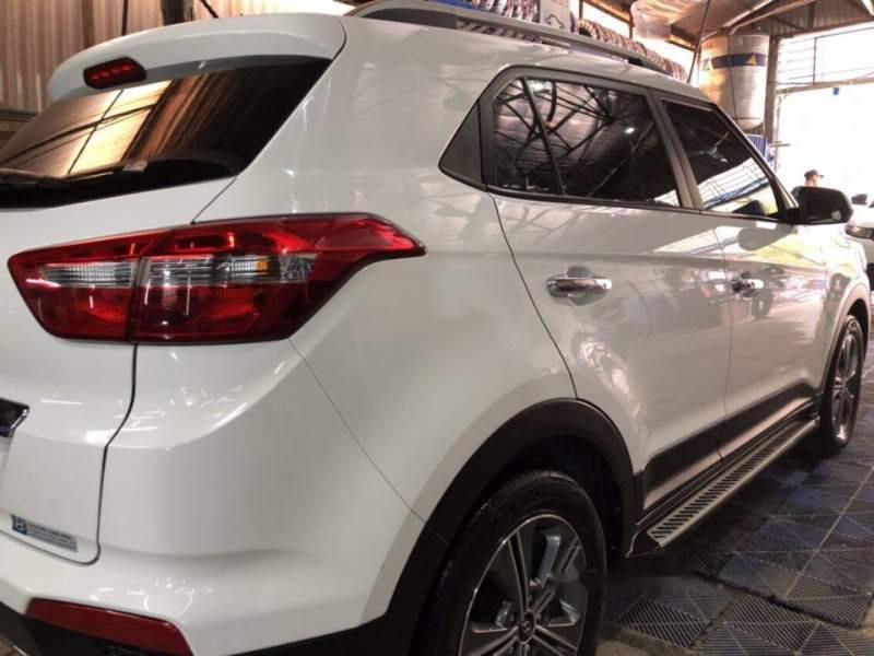 Hyundai Creta 2015 - Bán Hyundai Creta sản xuất 2015, màu trắng, xe nhập xe gia đình, 650 triệu