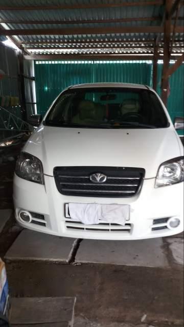 Daewoo Gentra 2009 - Bán ô tô Daewoo Gentra 2009, màu trắng xe gia đình