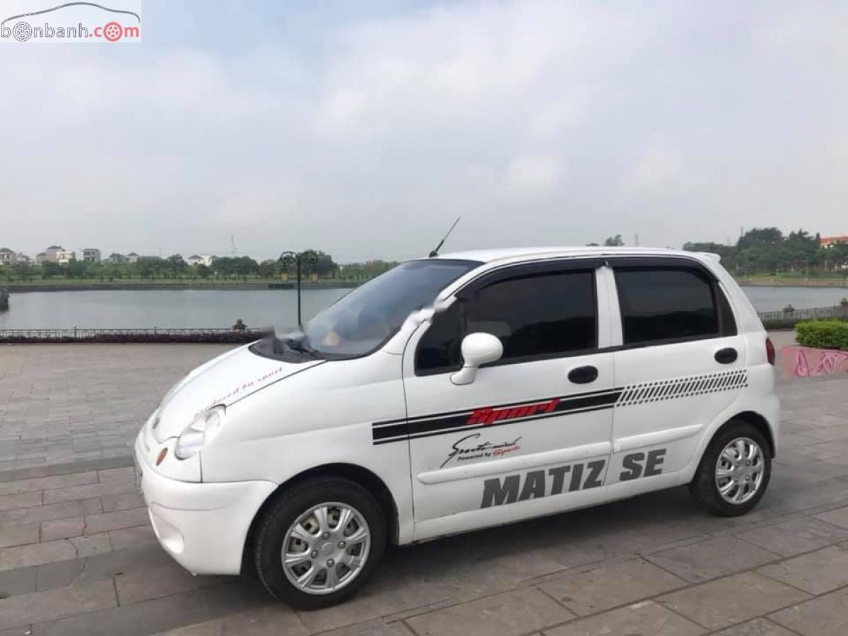 Daewoo Matiz SE 2005 - Cần bán lại xe Daewoo Matiz SE năm sản xuất 2005, màu trắng