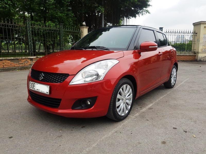 Suzuki Swift 1.4AT 2016 - Cần bán lại xe Suzuki Swift 1.4AT năm 2016, màu đỏ  