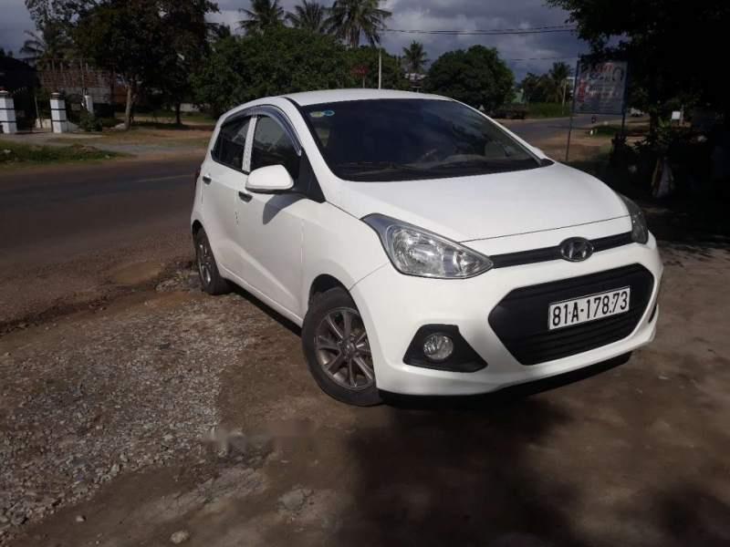 Hyundai Grand i10   2014 - Bán Hyundai Grand i10 sản xuất 2014, màu trắng, nhập khẩu