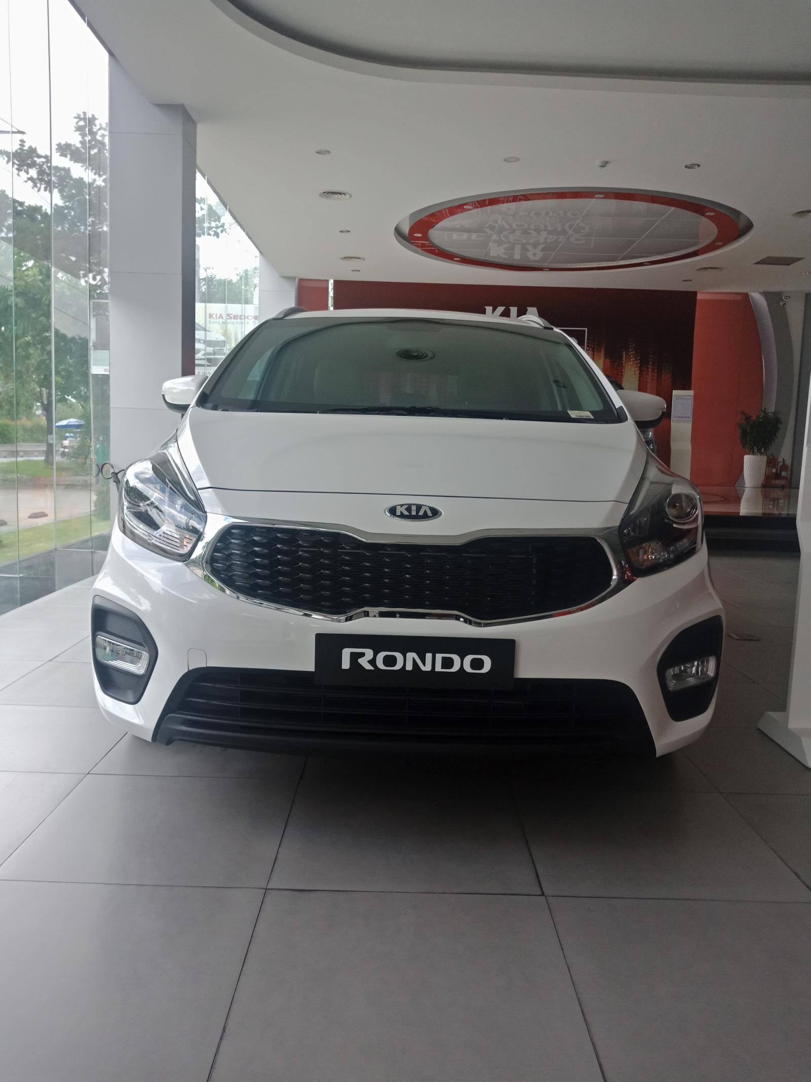 Kia Rondo 2019 - Kia Rondo 2019 nhiều cải tiến giá hấp dẫn có nhiều ưu đãi, có sẵn xe giao ngay