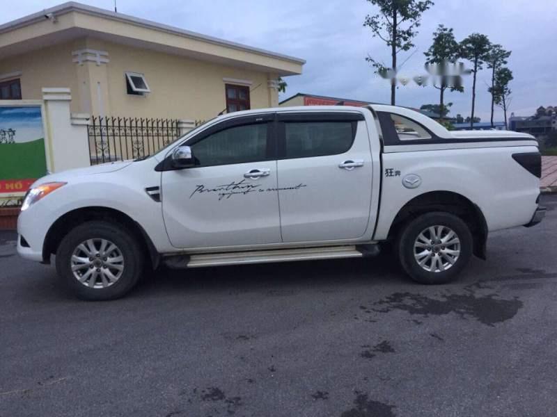 Mazda BT 50   2015 - Cần bán lại xe Mazda BT 50 sản xuất 2015, màu trắng