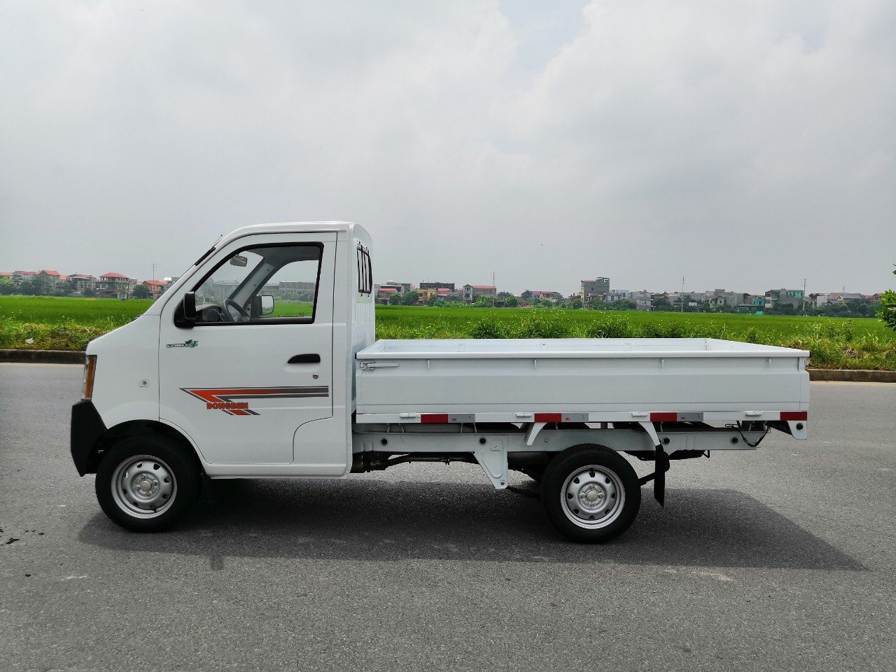 Cửu Long A315 2019 - Xe tải Dongben 870kg thùng lửng, trả trước 25tr có xe ngay