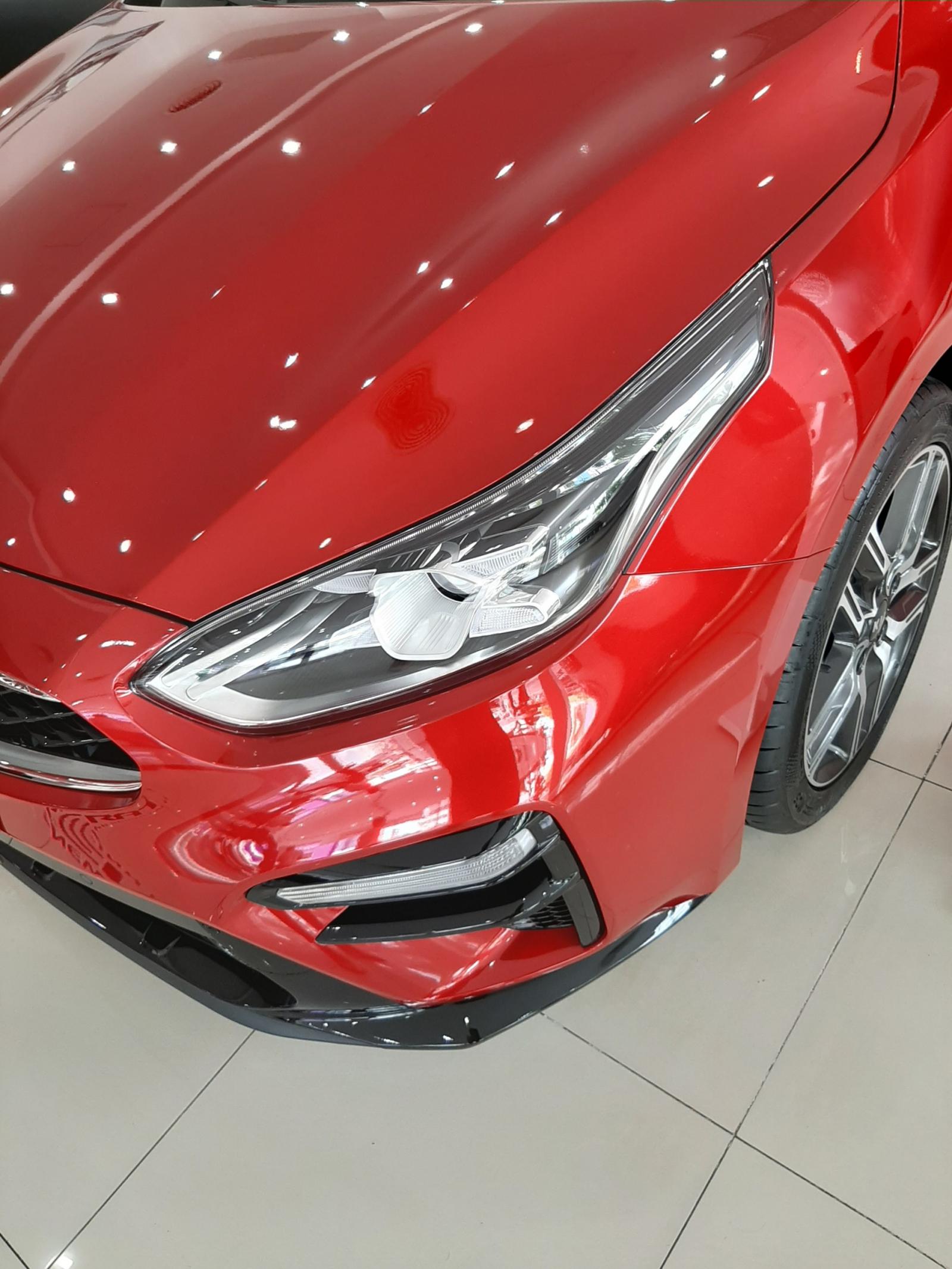 Kia Cerato Premium 2019 - Ưu đãi dịp hè: Kia Cerato Premium giá cực sốc đi kèm nhiều quà tặng Hot. Liên hệ 0969 892 179