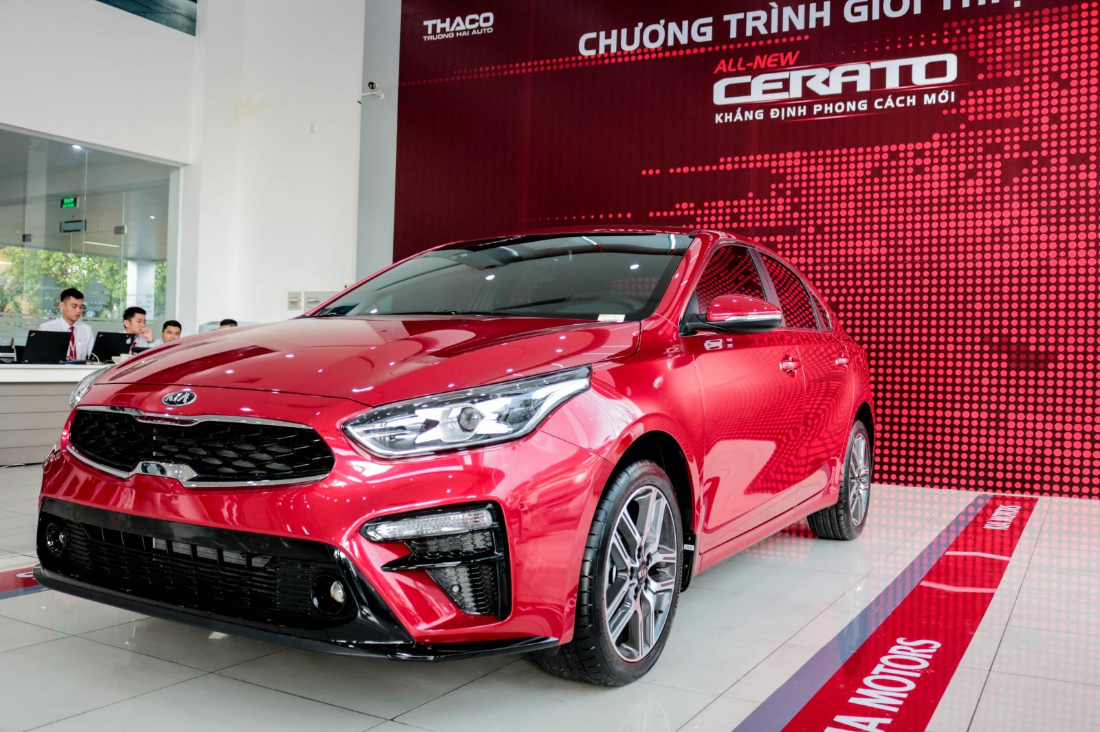 Kia Cerato 2019 - Kia Cerato 2019, đỏ Cr5, 184tr, hỗ trợ trả góp hồ sơ nhanh gọn, duyệt trong ngày