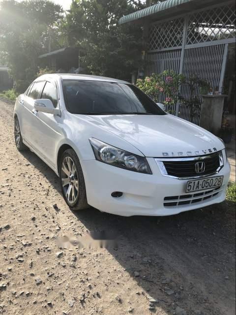 Honda Accord   2011 - Bán Honda Accord năm 2011, màu trắng, xe nhập, 640tr