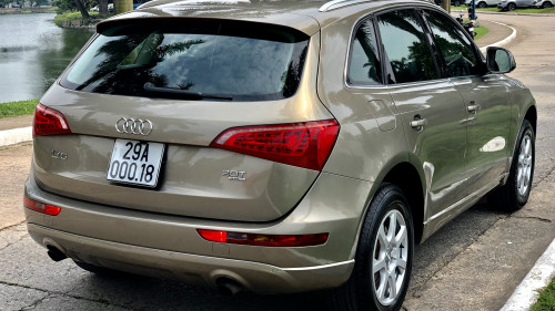 Audi Q5  2.0 Quatro 2010 - Bán xe Audi Q5 2.0 Quatro 2010, màu vàng cát