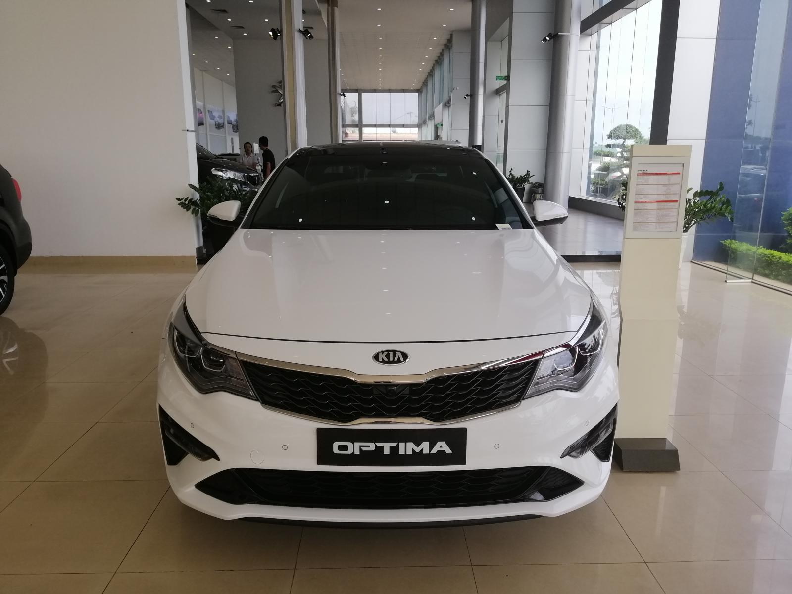 Kia Optima GT line 2019 - Bán ô tô Kia Optima GT line đời 2019, màu trắng