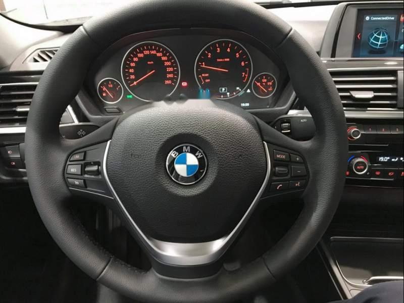 BMW 3 Series 320i 2019 - Bán BMW 3 Series 320i năm 2019, màu trắng