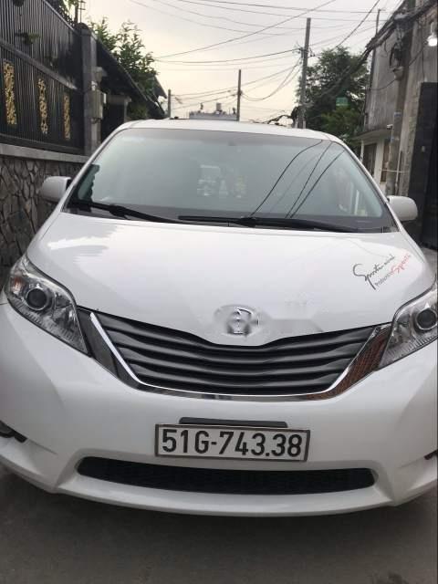 Toyota Sienna   2013 - Cần bán Toyota Sienna đời 2013, màu trắng, full đồ chơi