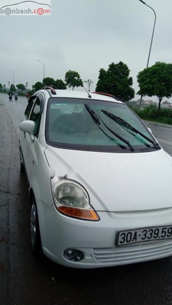 Chevrolet Spark LT 0.8 MT 2009 - Bán Chevrolet Spark LT 0.8 MT đời 2009, màu trắng, số sàn