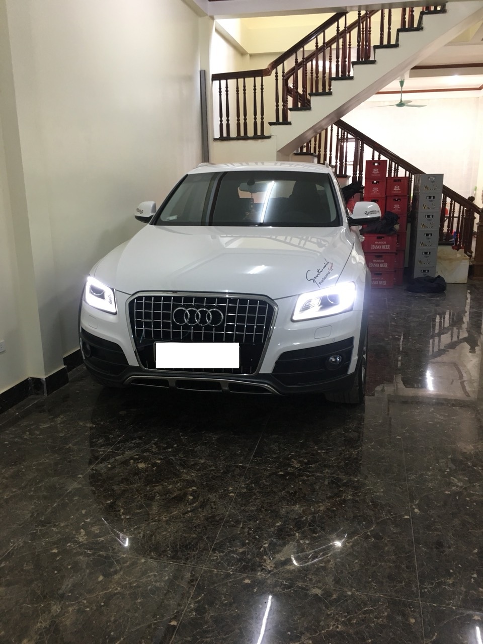 Audi Q5 2.0 Quattro 2016 - Bán xe Audi Q5 2.0 TFSI màu trắng/ đen sản xuất cuối 2016 nhập khẩu đăng ký 2017