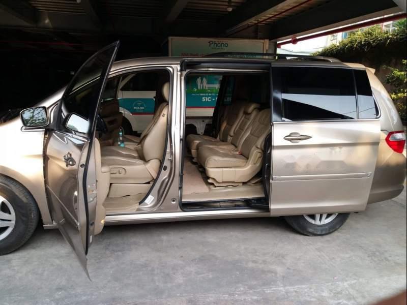 Honda Odyssey 2007 - Gia đình bán Honda Odyssey đời 2007, màu vàng, nhập khẩu