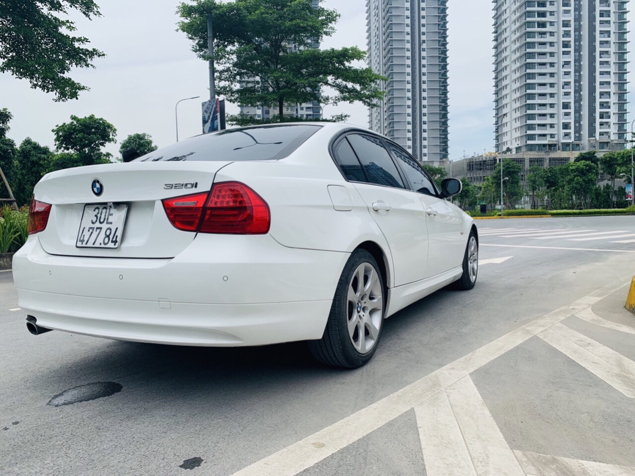 BMW 3 Series 320i 2009 - Bán ô tô BMW 320i nhập khẩu 2009