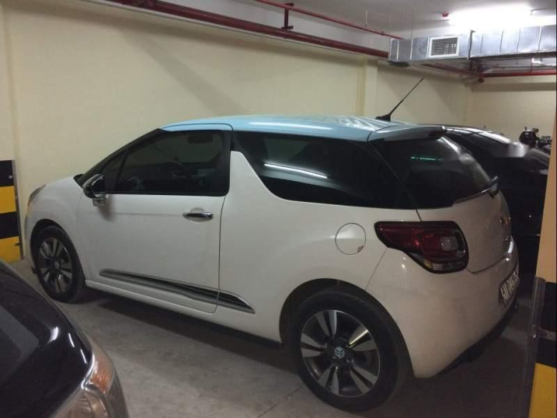 Citroen DS3   2010 - Bán Citroen DS3 đời 2010, màu trắng, nhập khẩu  