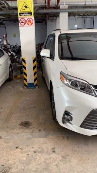 Toyota Sienna 2018 - Bán Toyota Sienna đời 2019, màu trắng, nhập khẩu nguyên chiếc như mới