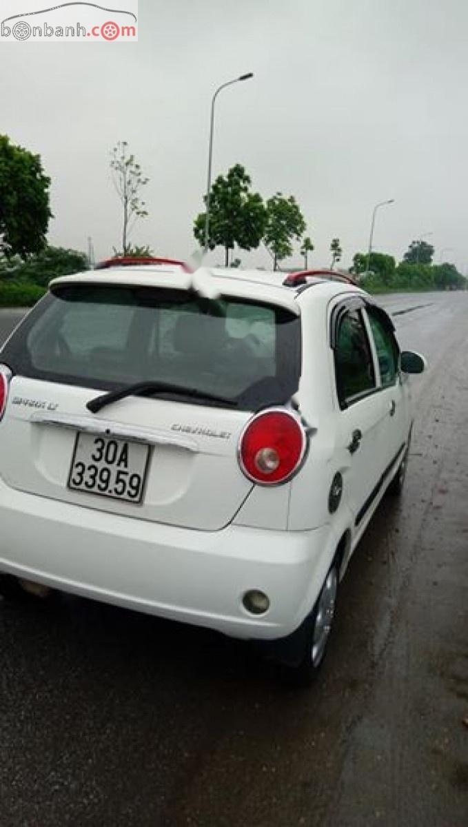 Chevrolet Spark LT 0.8 MT 2009 - Bán Chevrolet Spark LT 0.8 MT đời 2009, màu trắng, số sàn