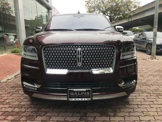 Lincoln Navigator Black Label 2019 - Bán Lincoln Navigator Black Label L 2019 màu đỏ mận