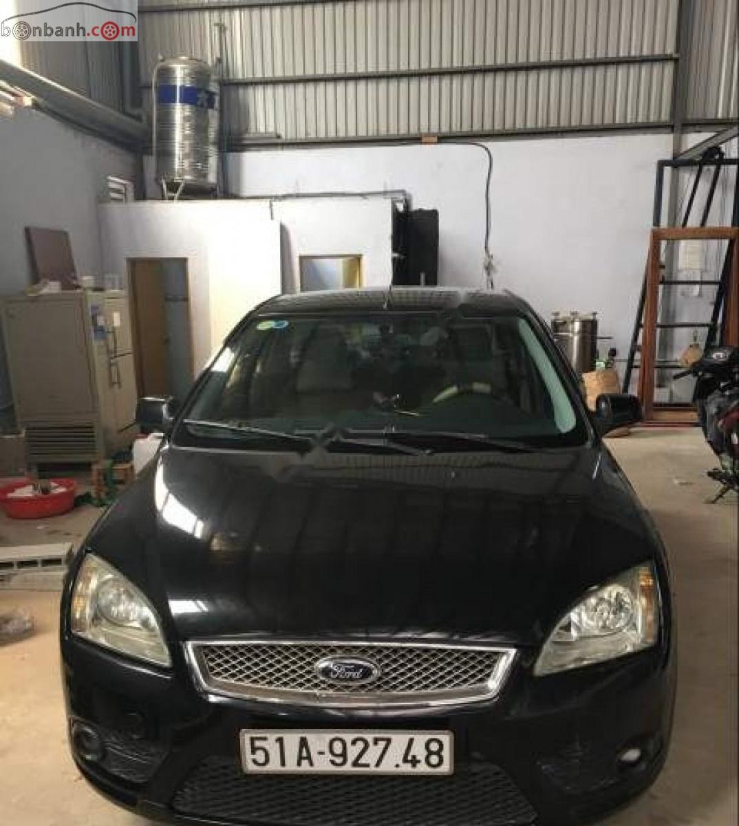 Ford Focus 1.8 MT 2008 - Cần bán lại xe Ford Focus 1.8 MT đời 2008, màu đen số sàn, 220 triệu