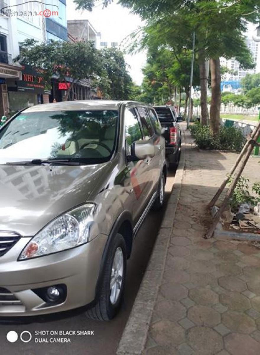 Mitsubishi Zinger GLS 2.4 AT 2010 - Cần bán xe Mitsubishi Zinger GLS 2.4 AT đời 2010 xe gia đình