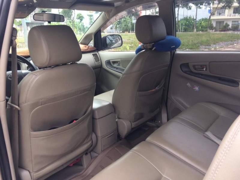 Toyota Innova  G 2012 - Bán Toyota Innova G đời 2012, màu bạc, số tự động, 456tr