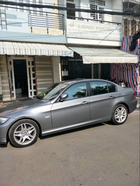 BMW 3 Series 320i 2011 - Bán xe BMW 3 Series 320i sản xuất 2011, màu xám, nhập khẩu