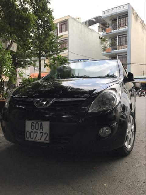 Hyundai i20 2010 - Bán xe Hyundai i20 năm 2010, màu đen, nhập khẩu chính chủ