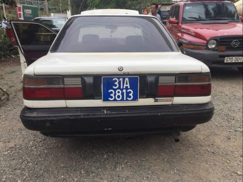 Toyota Corolla 1992 - Cần bán gấp Toyota Corolla năm sản xuất 1992, màu trắng, nhập khẩu nguyên chiếc còn mới