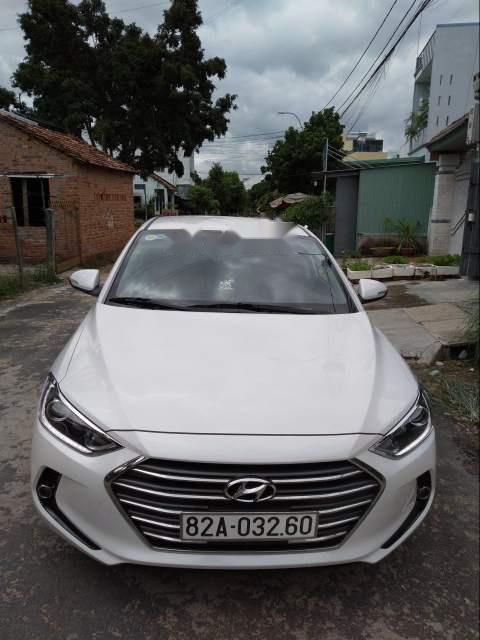 Hyundai Elantra GLS 1.6 2016 - Bán lại xe Hyundai Elantra GLS 1.6 đời 2016, màu trắng, 490 triệu