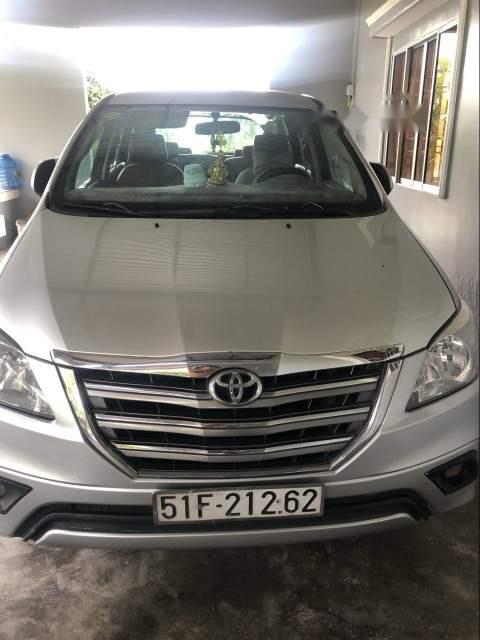 Toyota Innova 2006 - Bán Toyota Innova sản xuất năm 2006, màu bạc, nhập khẩu