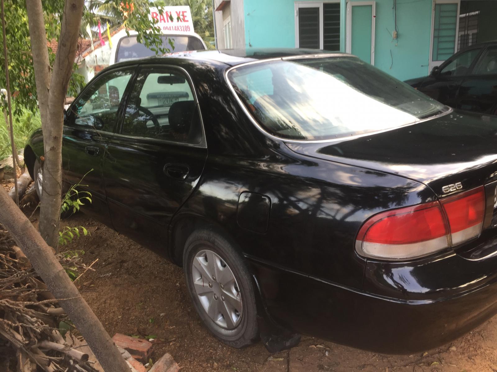 Mazda 626 LX 1997 - Cần bán xe Mazda 626 LX năm sản xuất 1997, màu đen