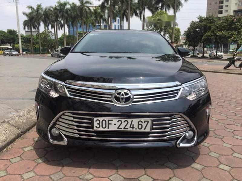 Toyota Camry   2.5Q  2018 - Chính chủ bán Toyota Camry 2.5Q 2018, màu đen