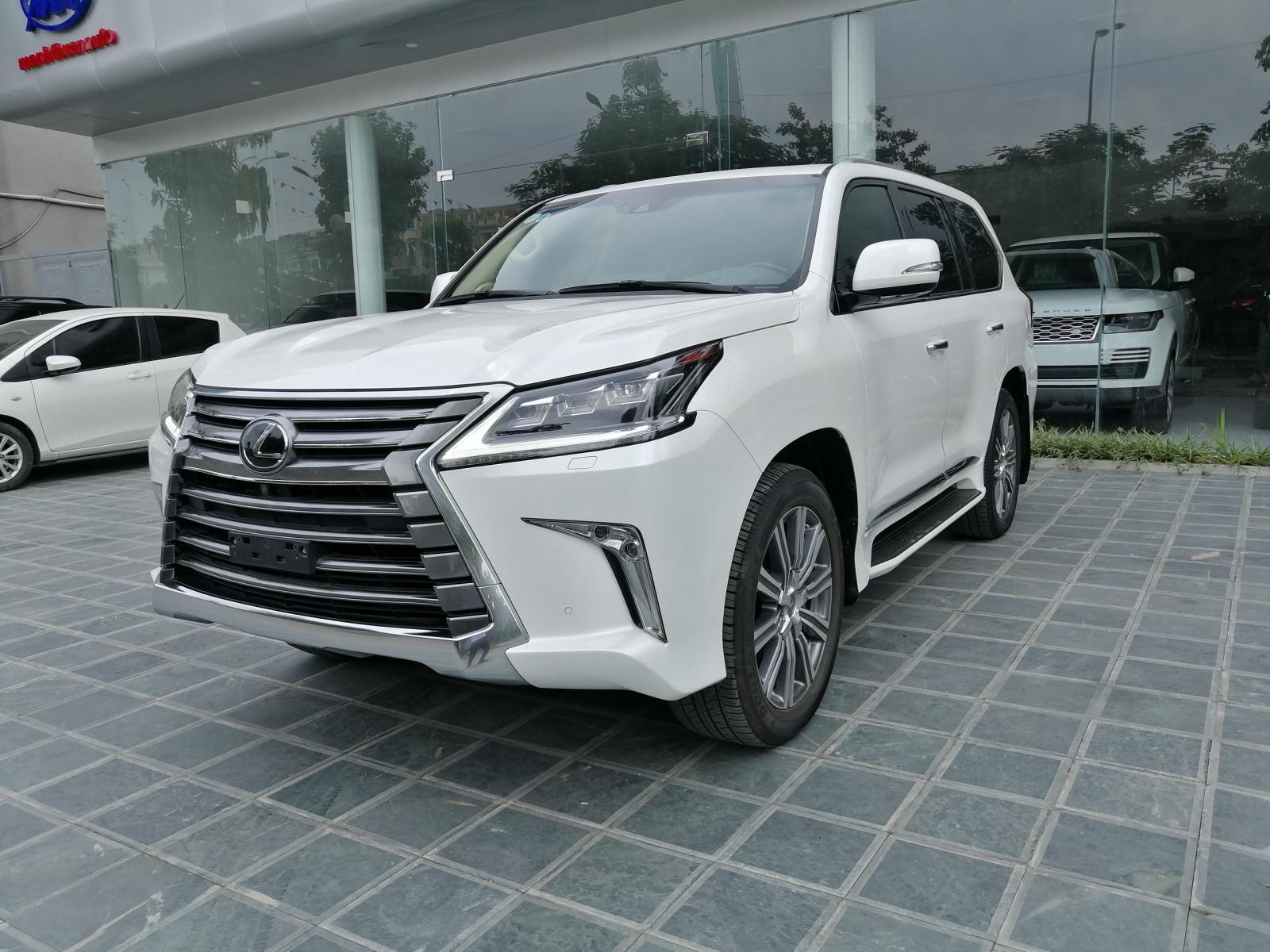 Lexus LX 570 2015 - Bán Lexus LX đời 2016, màu trắng LH 0945.39.2468