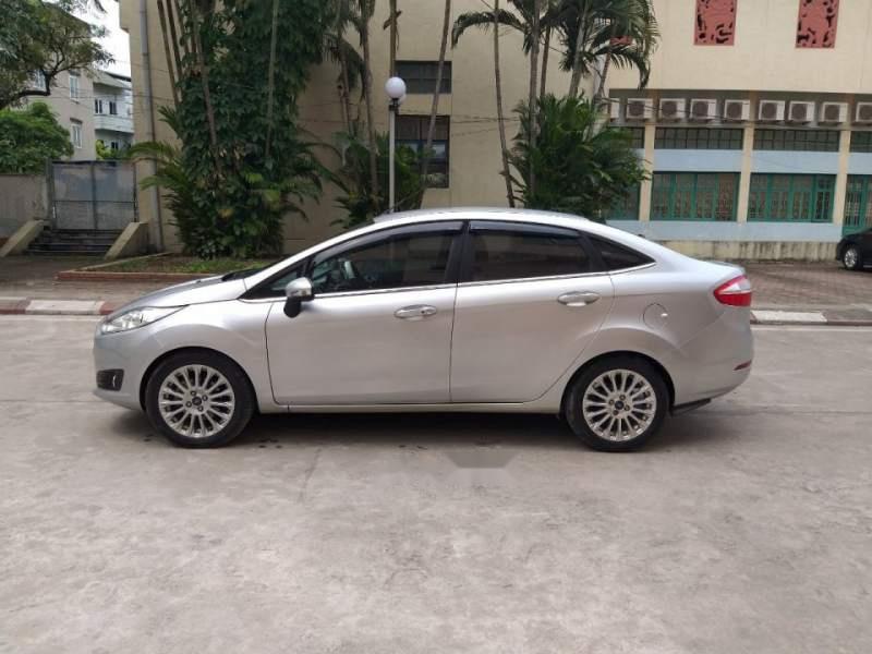 Ford Fiesta   Titanium 1.5 AT 2015 - Bán xe Ford Fiesta Titanium 1.5 AT sản xuất năm 2015, màu bạc, nhập khẩu 