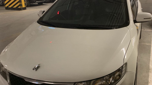 Kia Forte   1.6 AT  2011 - Cần bán xe Kia Forte 1.6 AT đời 2011, màu trắng