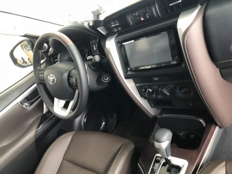 Toyota Fortuner   2.4G   2019 - Bán Toyota Fortuner 2.4G 2019, màu bạc, nhập khẩu  