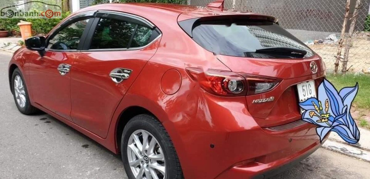 Mazda 3    2018 - Cần bán lại xe Mazda 3 năm sản xuất 2018, màu đỏ