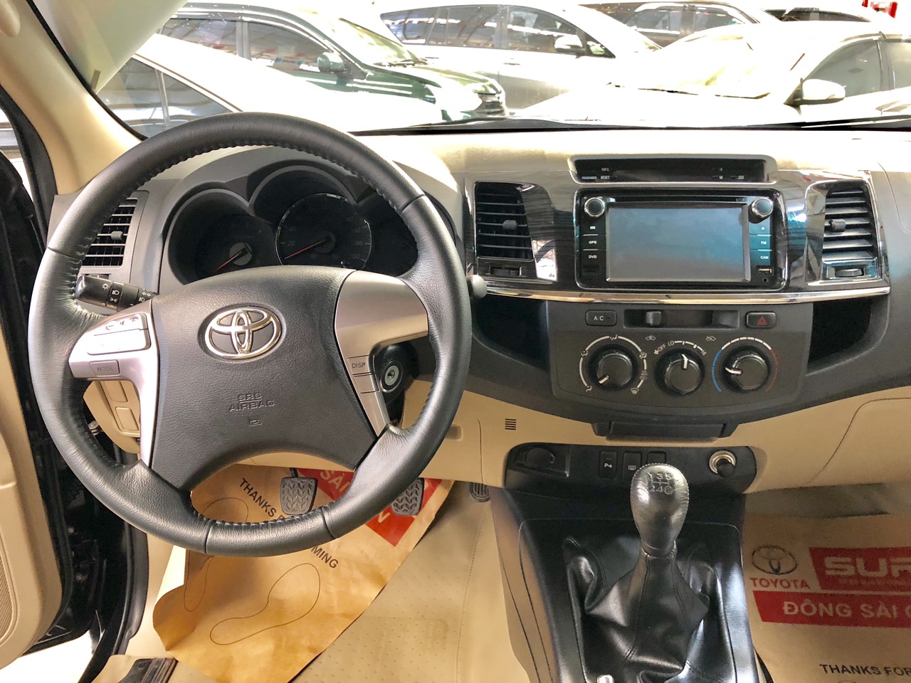 Toyota Fortuner 2.5G 2015 - Fortuner G 2015 Toyota chính hãng hỗ trợ ngân hàng 75%