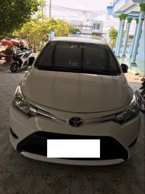 Toyota Vios MT 2017 - Bán ô tô Toyota Vios MT 2017 màu trắng