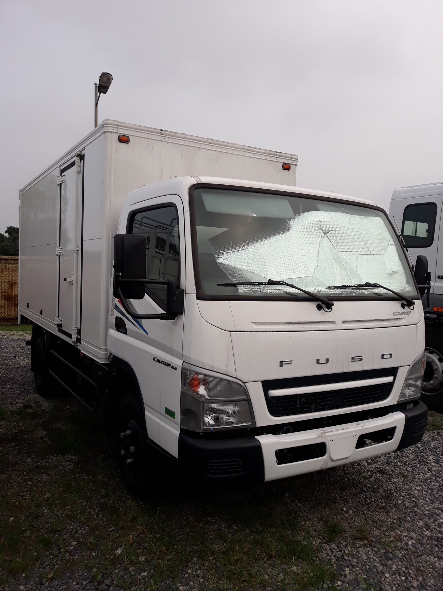 Genesis 6.5 Euro 4 2019 - Bán xe Fuso Canter 6.5 tải trọng 3,5 tấn