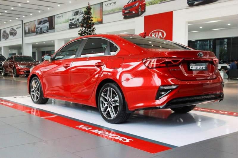 Kia Cerato  Standard MT 2019 - Cần bán xe Kia Cerato đời 2019, màu đỏ