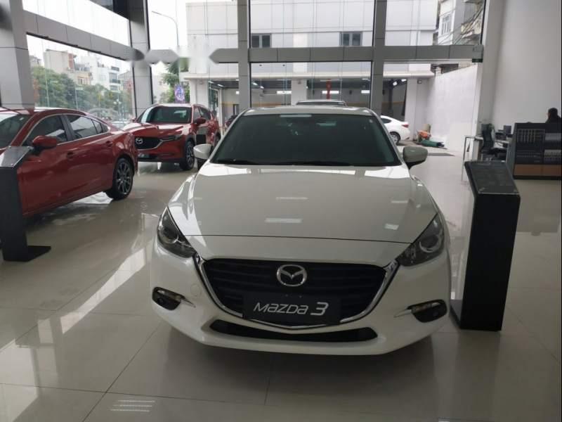 Mazda 3 2019 - Cần bán xe Mazda 3 sản xuất năm 2019, màu trắng, giá 664tr