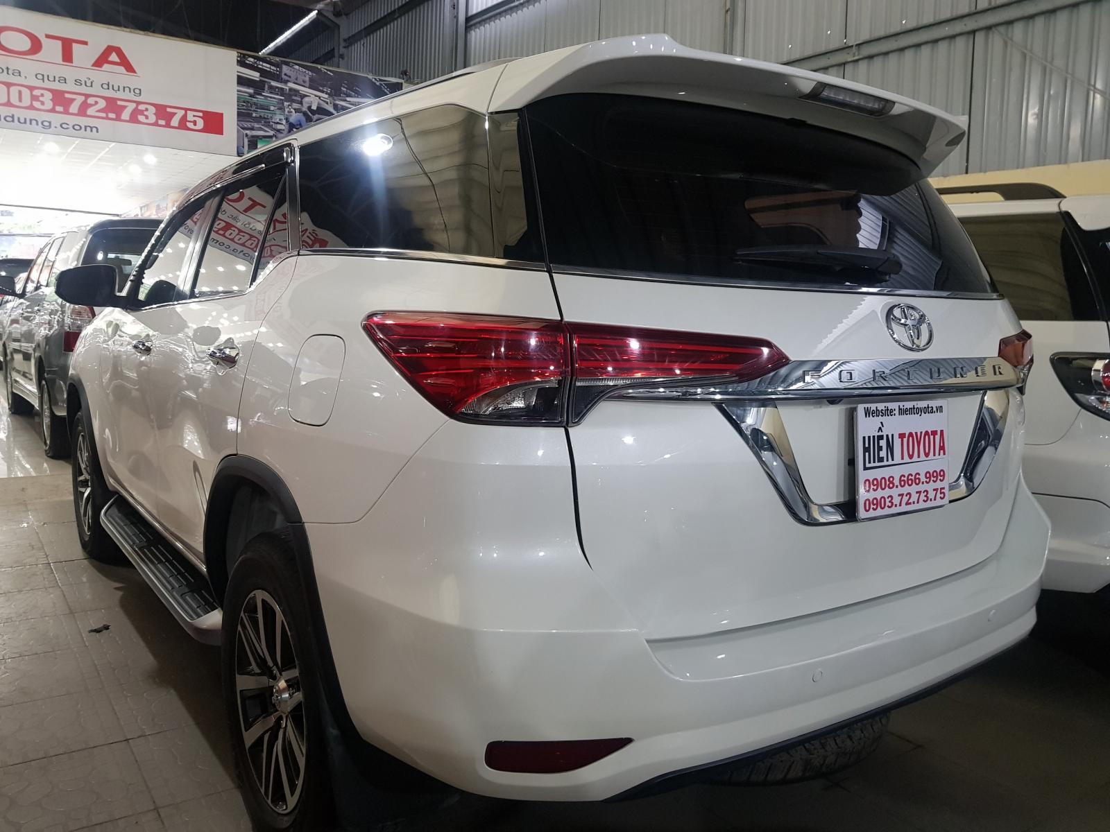 Toyota Fortuner 2.7V 2017 - Toyota Fortuner 2.7V đời 2017, màu trắng, xe nhập